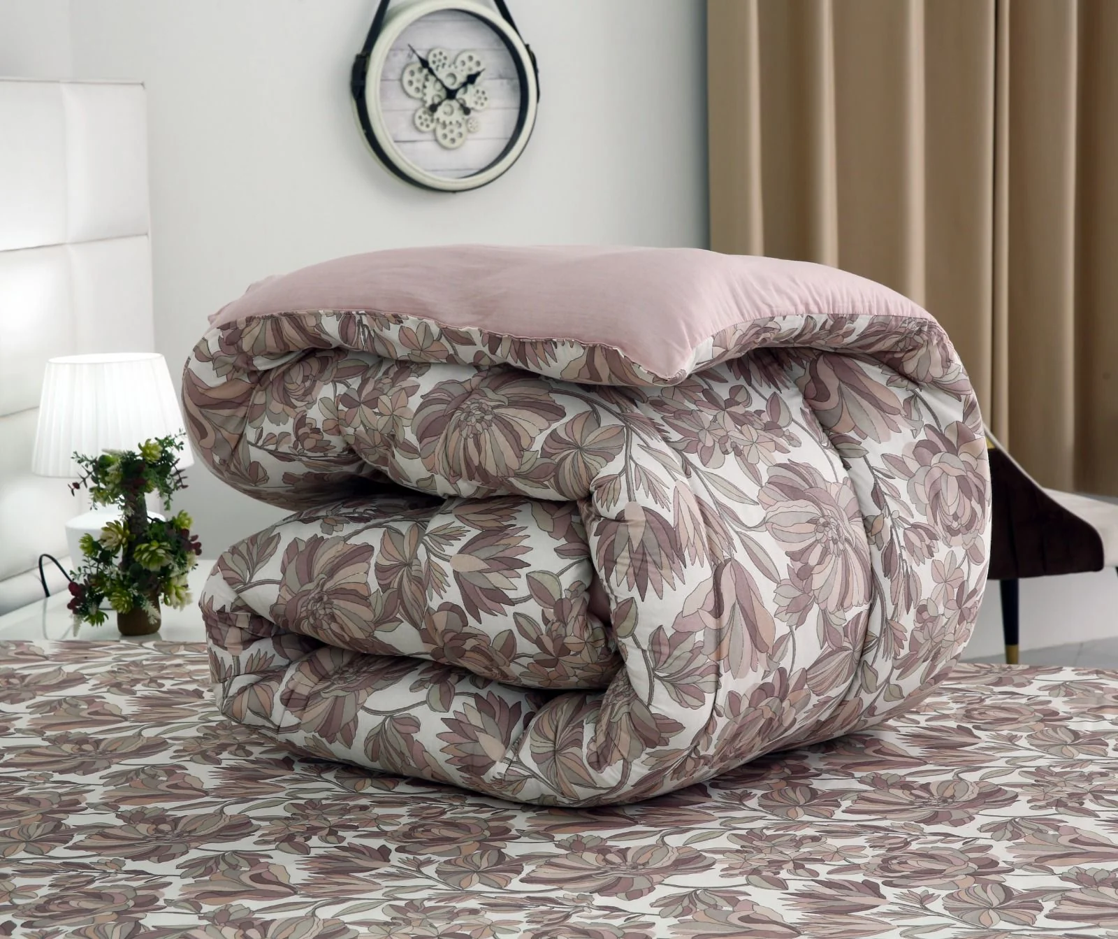 1 PC Single Razai-Buds Floral(With Pastel Pink Reverse)
