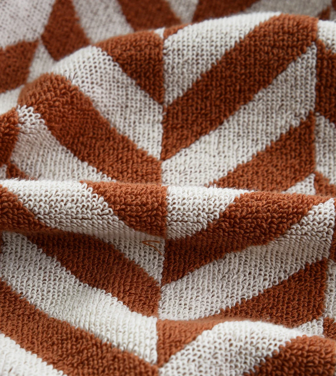 2 PCs Bath Towel Yarn Dyed-14916 Brown Chevrons - Image 4