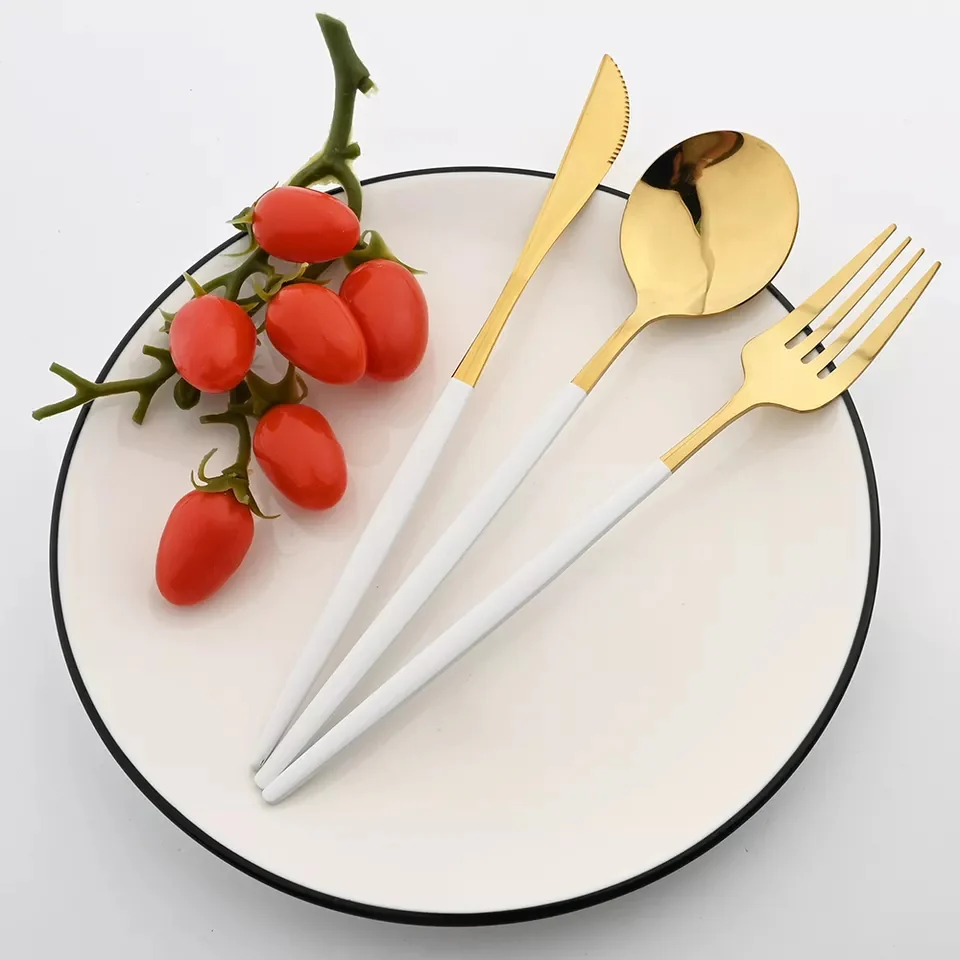 White/Golden (4406)-24 PCs Premium Steel Cutlery Set - Image 7