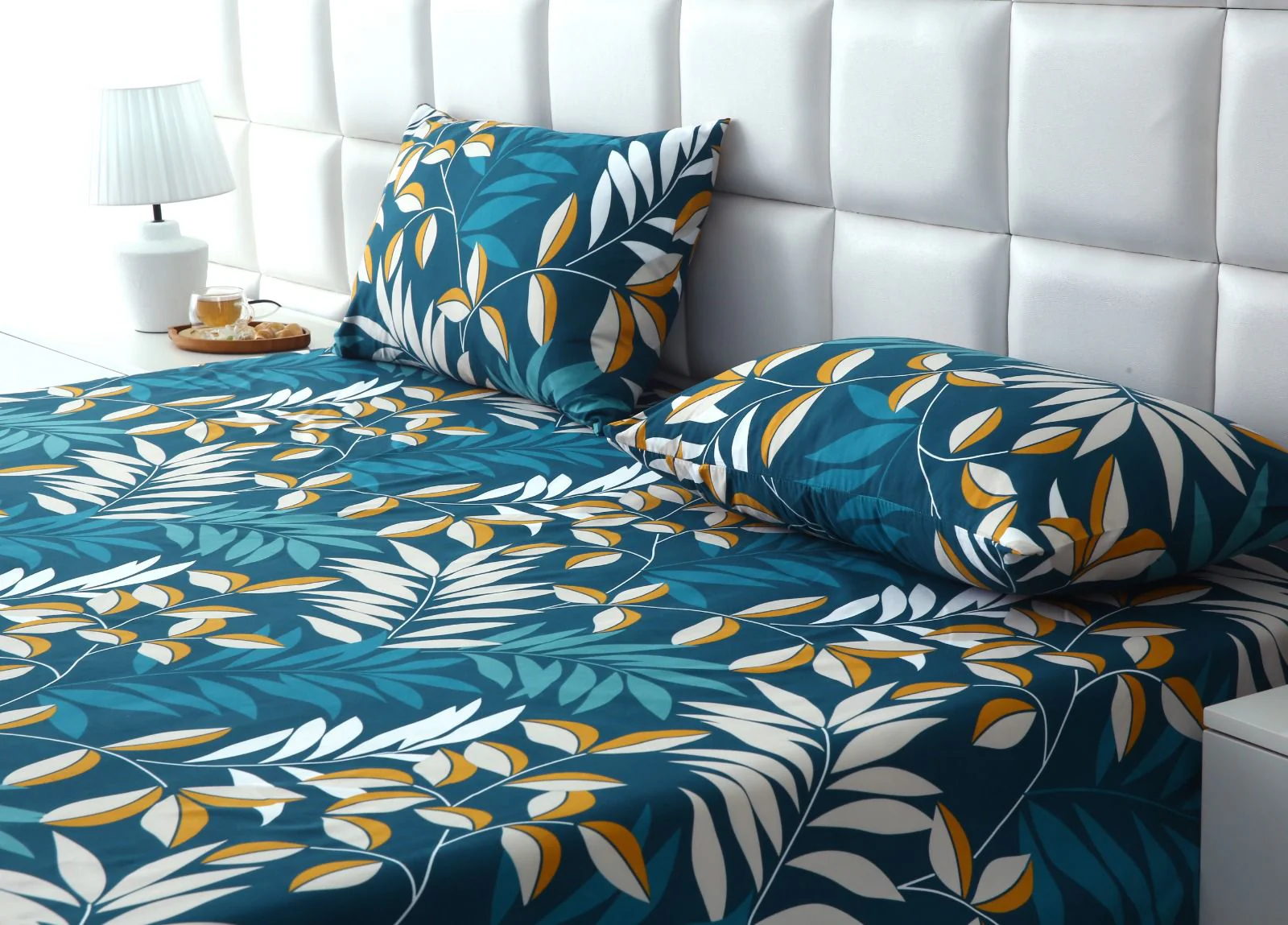 3 PCs Double Bed Sheet-Tropicals - Image 3