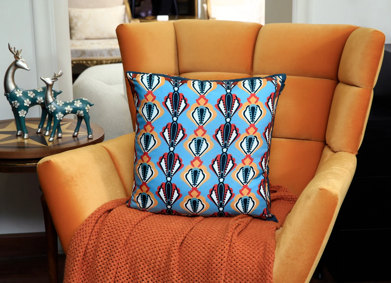 4 PCs Digital Printed Cotton Cushions-Bird - Image 3