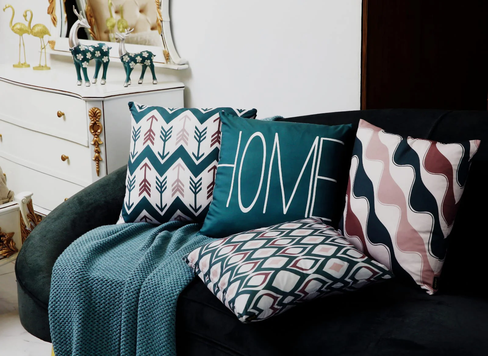 4 PCs Digital Printed Cotton Cushions-HOME - Image 13