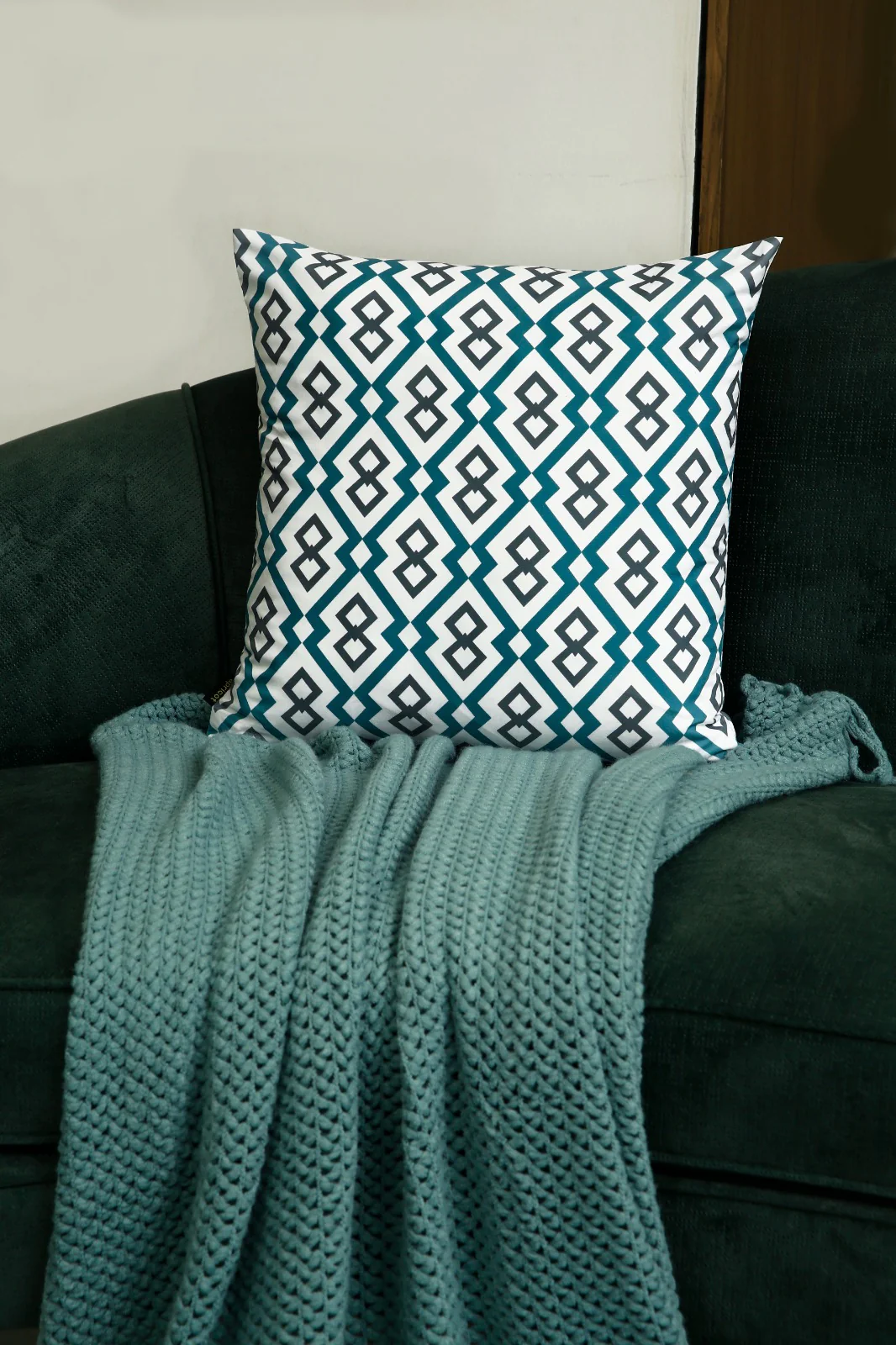 4 PCs Digital Printed Cotton Cushions-Pastel - Image 5