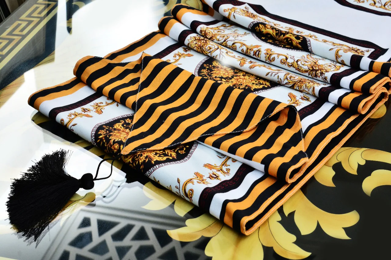 6 & 8 Seater Dining Table Runner-Rome - Image 7