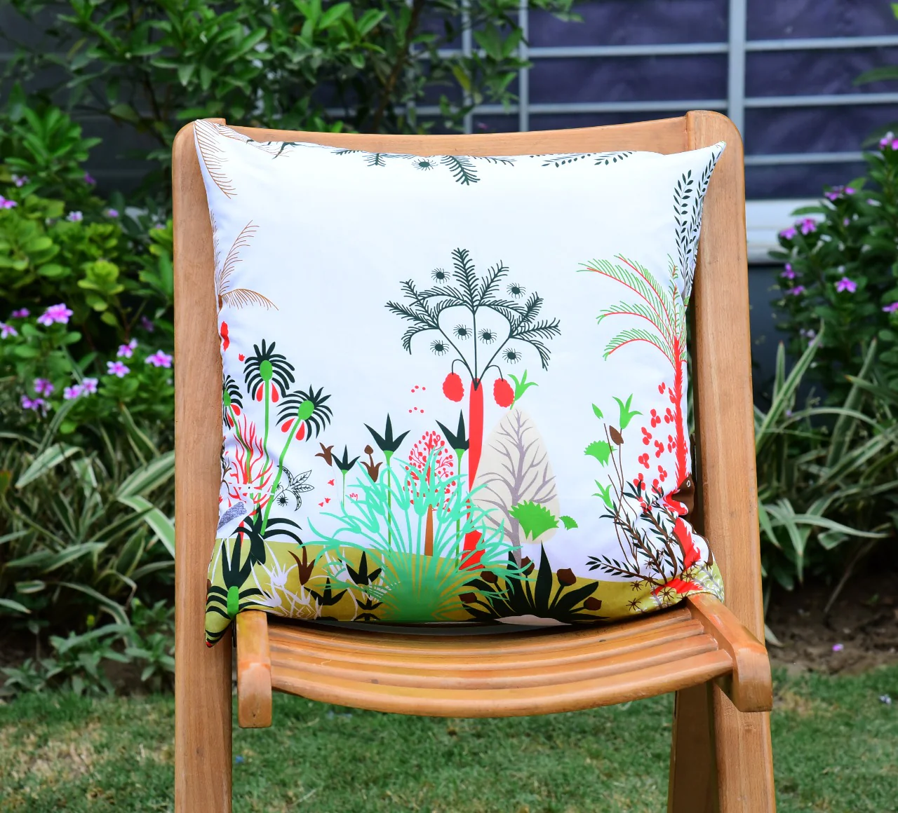 6 PCs Digital Printed Cotton Cushions-Taj Mahal - Image 6