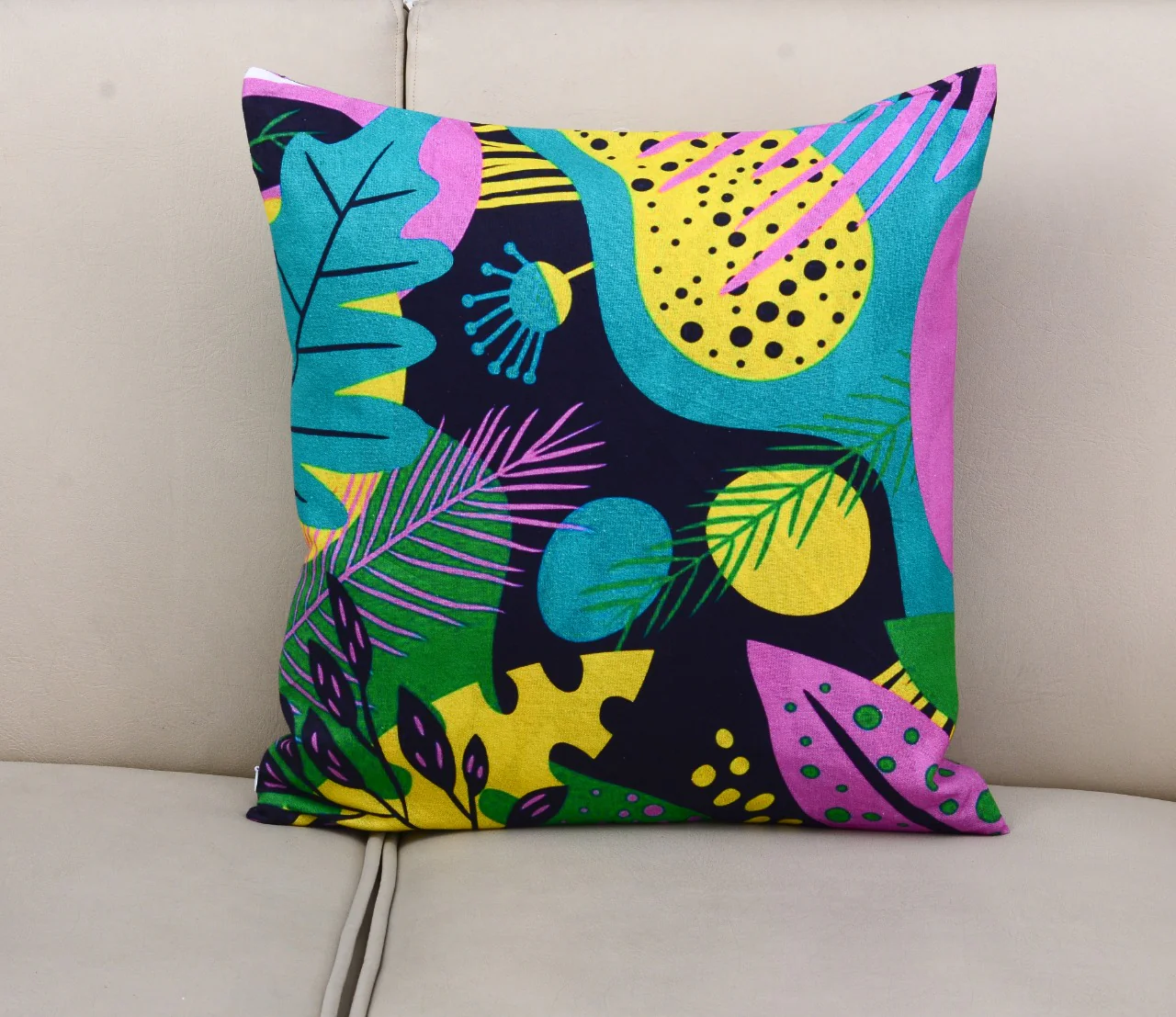 6 PCs Leopards Digital Printed Duck Cushions - Image 3
