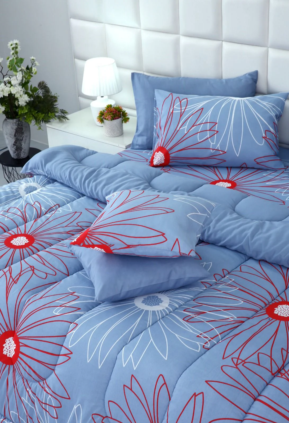 8 PCs Winter Razai Set-Wine Rose - Image 12
