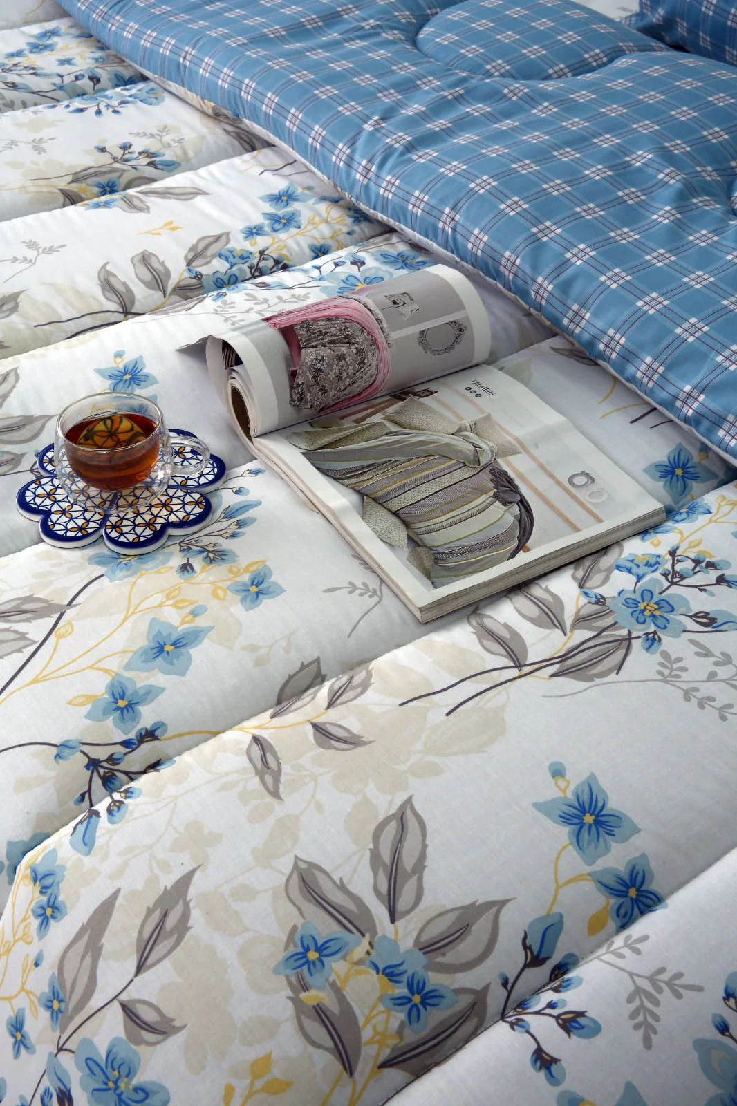 8 PCs Winter Razai Set-Blue Poppy - Image 11