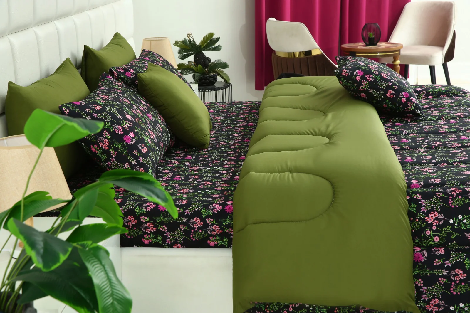8 PCs Winter Razai Set-Crocus(With Olive Reverse) - Image 10