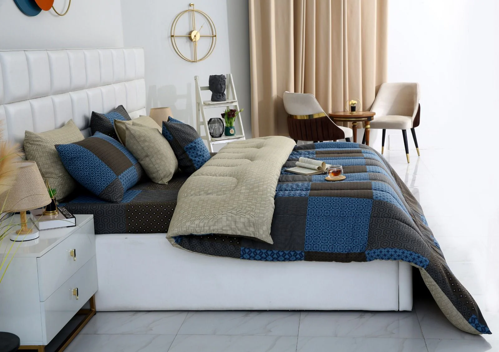 8 PCs Winter Razai Set-Indigo Patchwork - Image 3