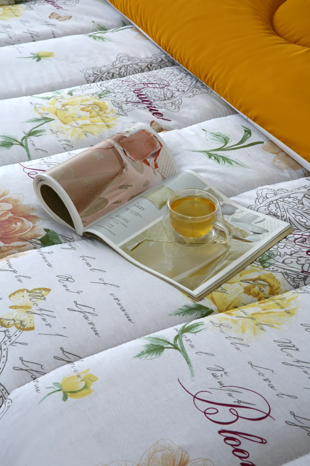 8 PCs Winter Razai Set-Mustard Flowers - Image 5