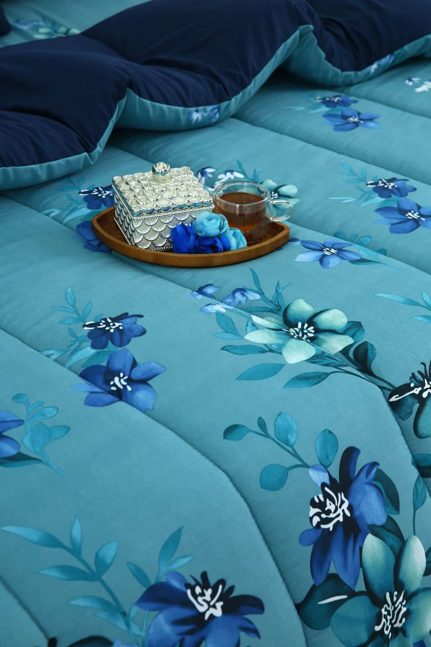 8 PCs Winter Razai Set-Azure Bloom - Image 11
