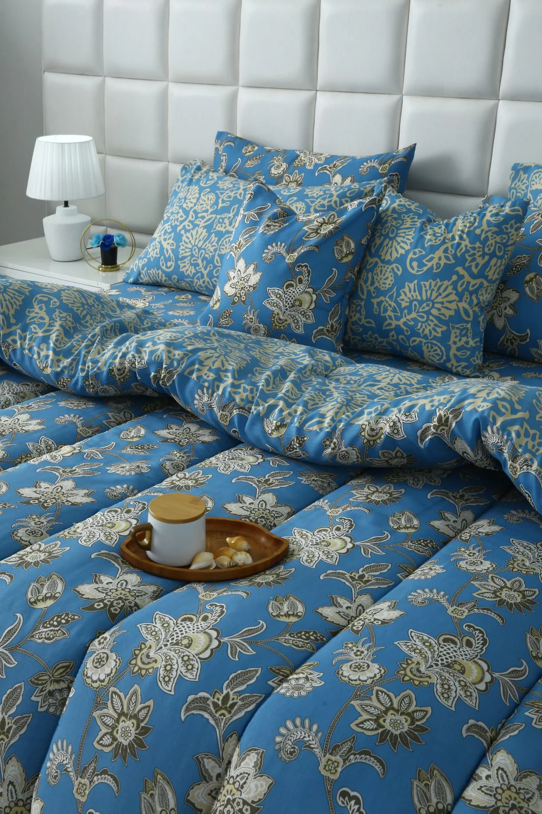 8 PCs Winter Razai Set-Blue Paisley - Image 7