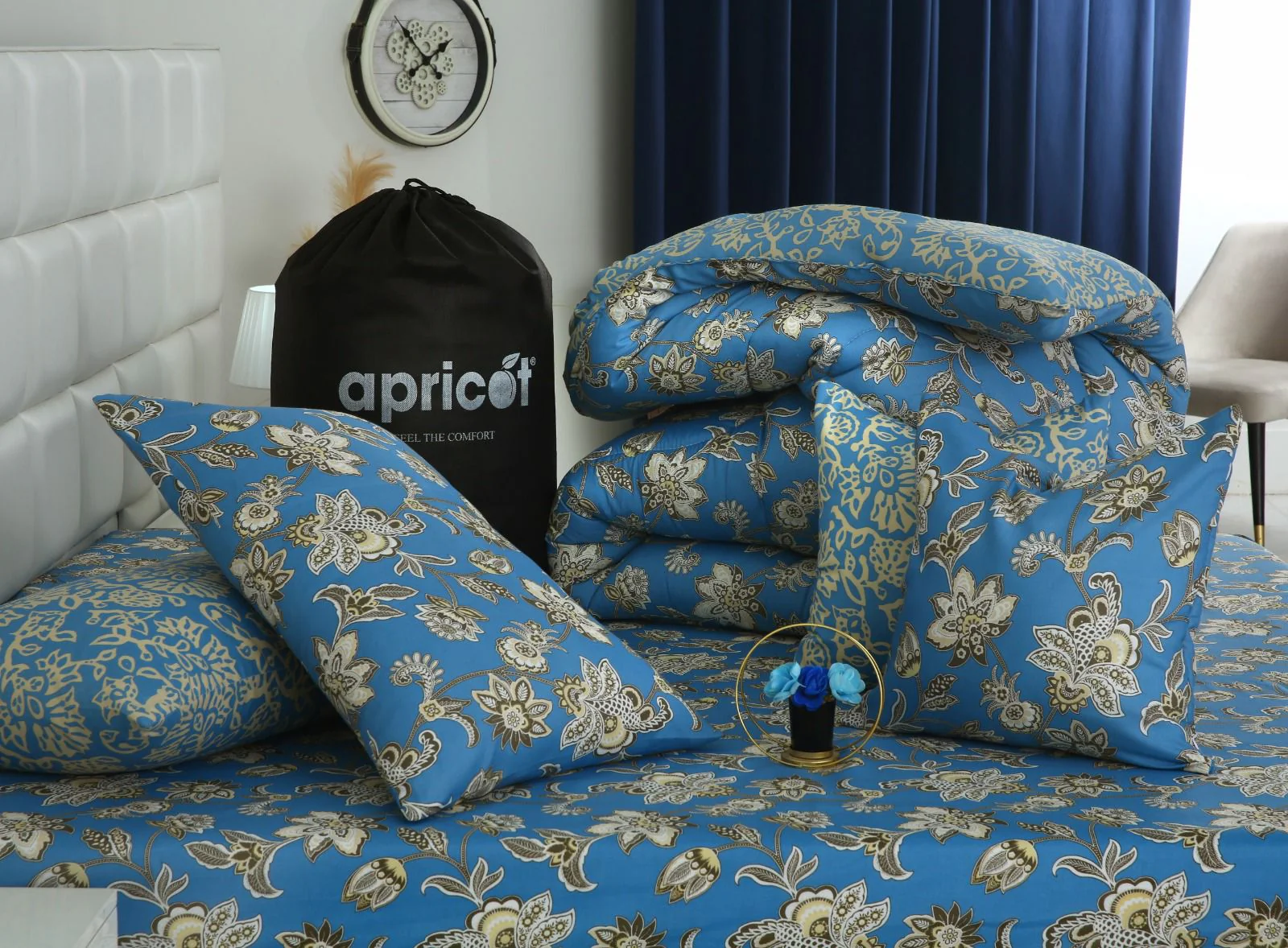 8 PCs Winter Razai Set-Blue Paisley - Image 9