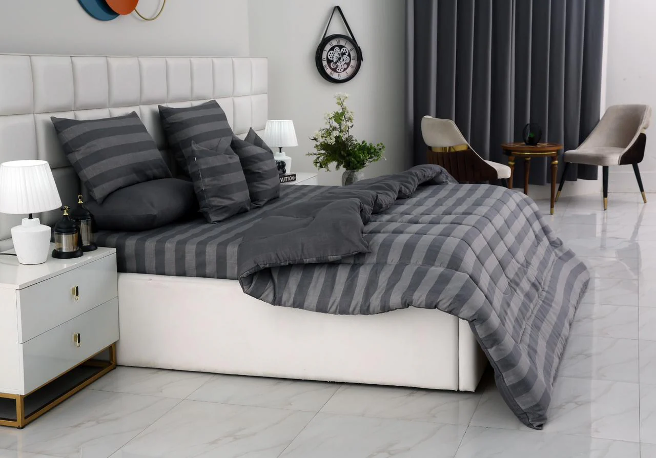8 PCs Winter Razai Set-Charcoal Stripes - Image 11