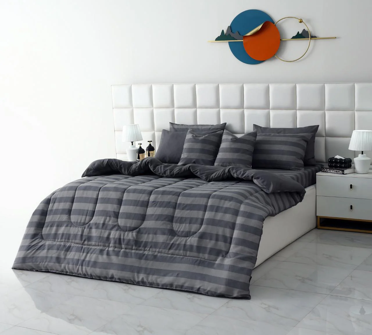 8 PCs Winter Razai Set-Charcoal Stripes - Image 2