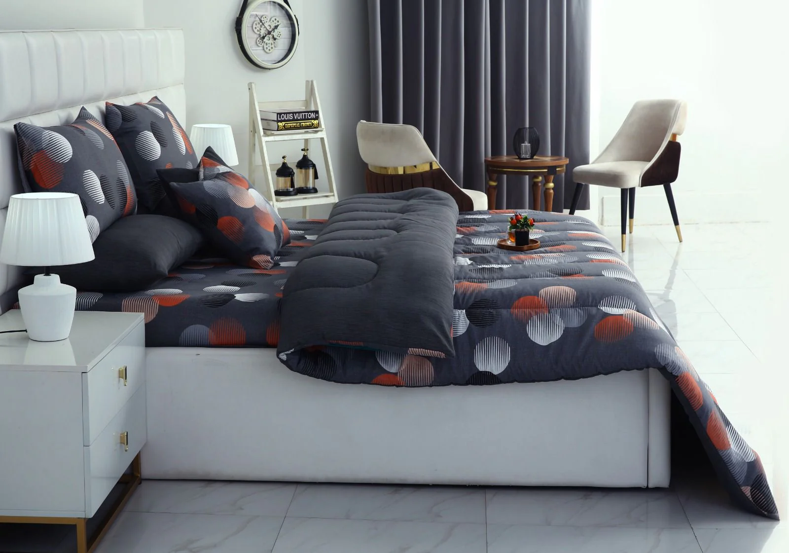 8 PCs Winter Razai Set-Illustration Design - Image 10