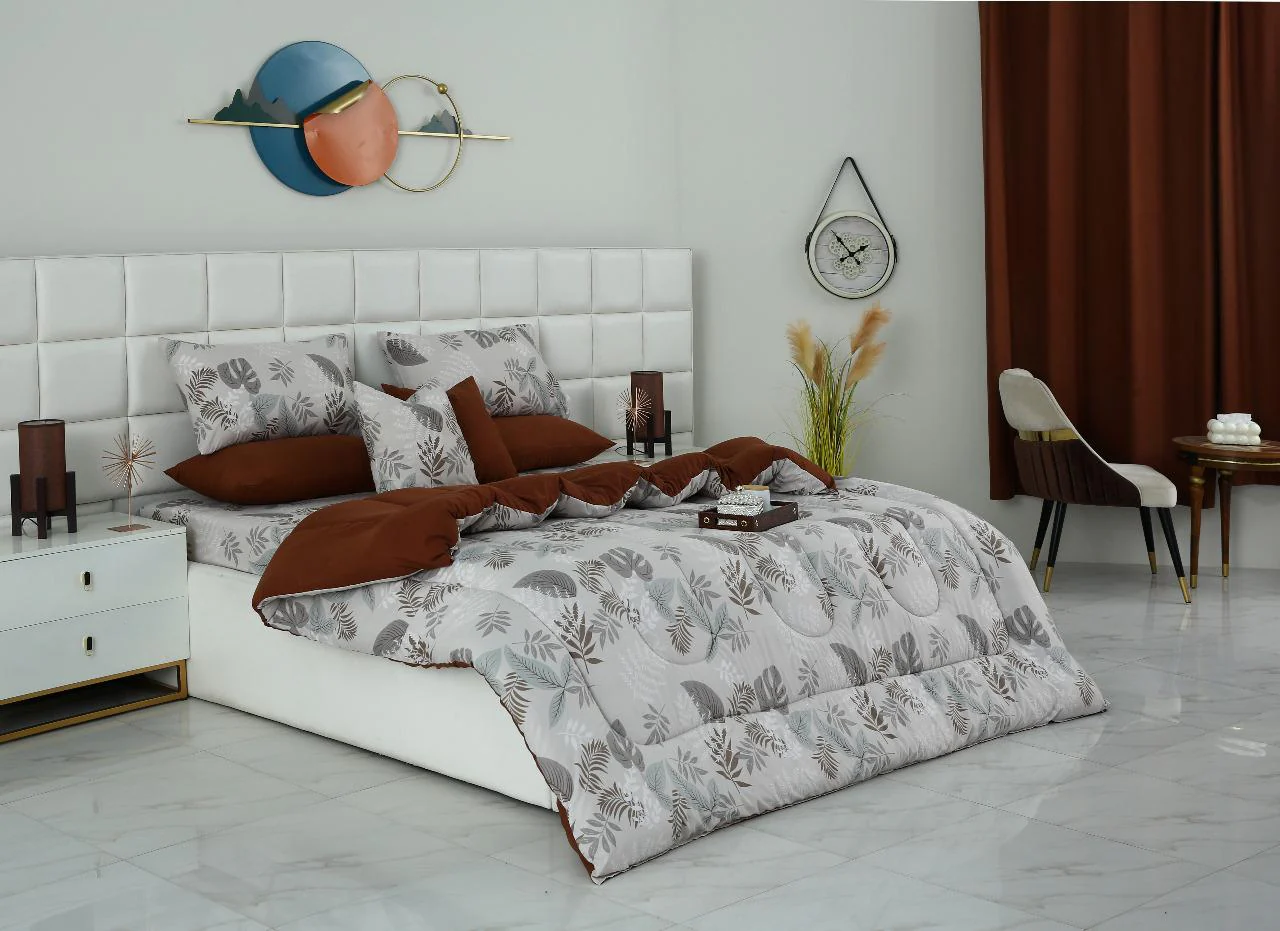 8 PCs Winter Razai Set-Leaf Style(With Brown Reverse) - Image 11