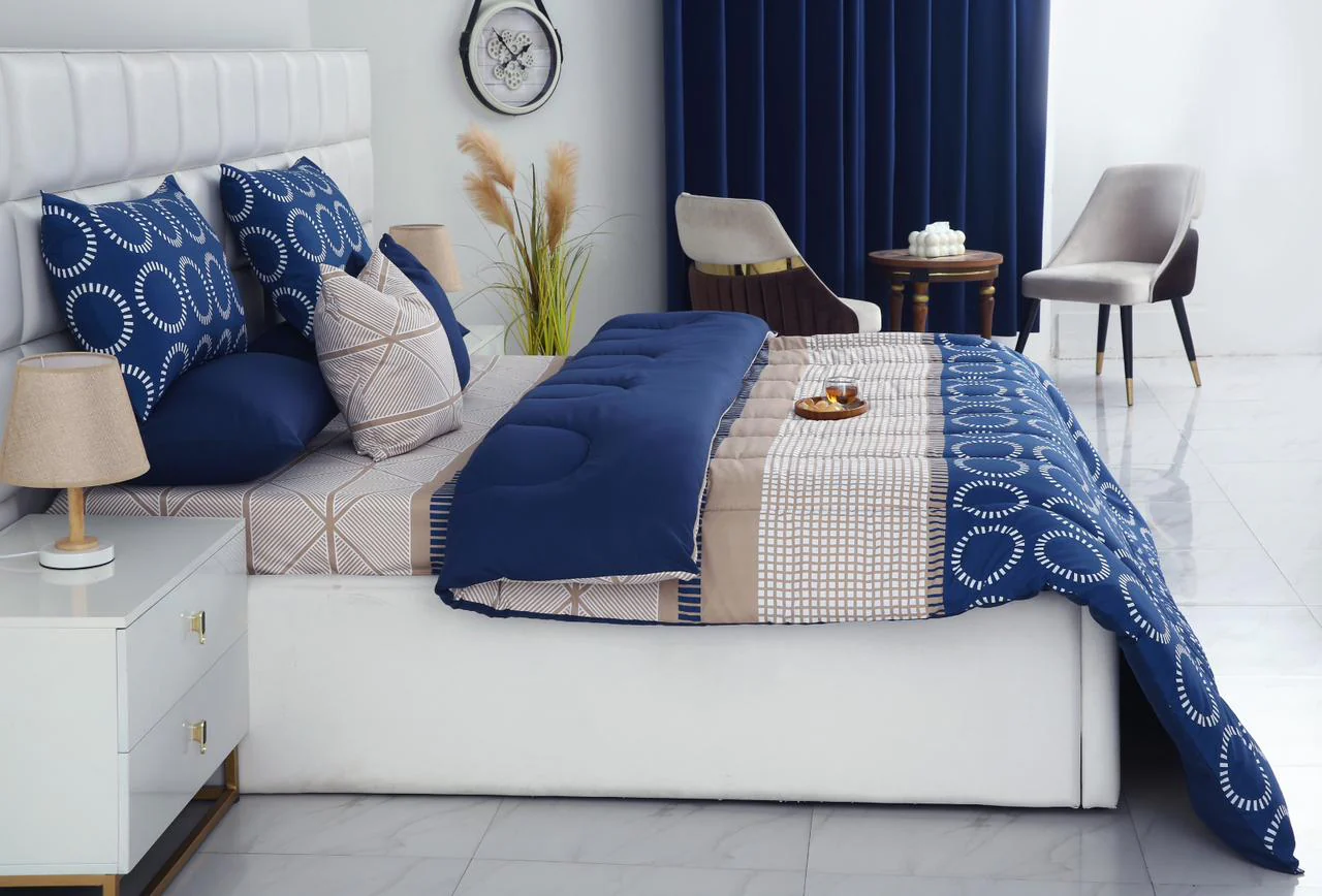 8 PCs Winter Razai Set-Starry Nights(With Blue Reverse) - Image 8