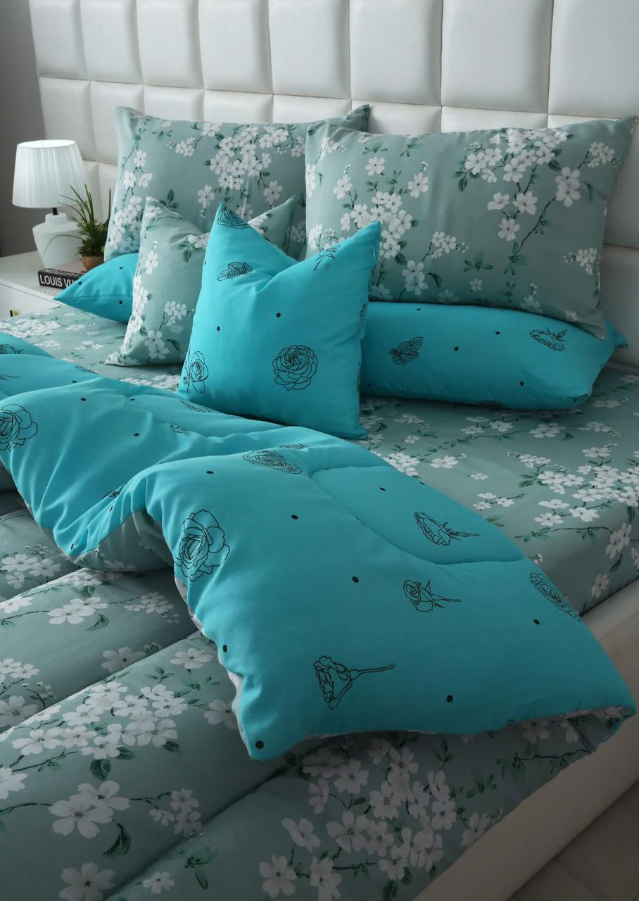 8 PCs Winter Razai Set-White Flowers - Image 6