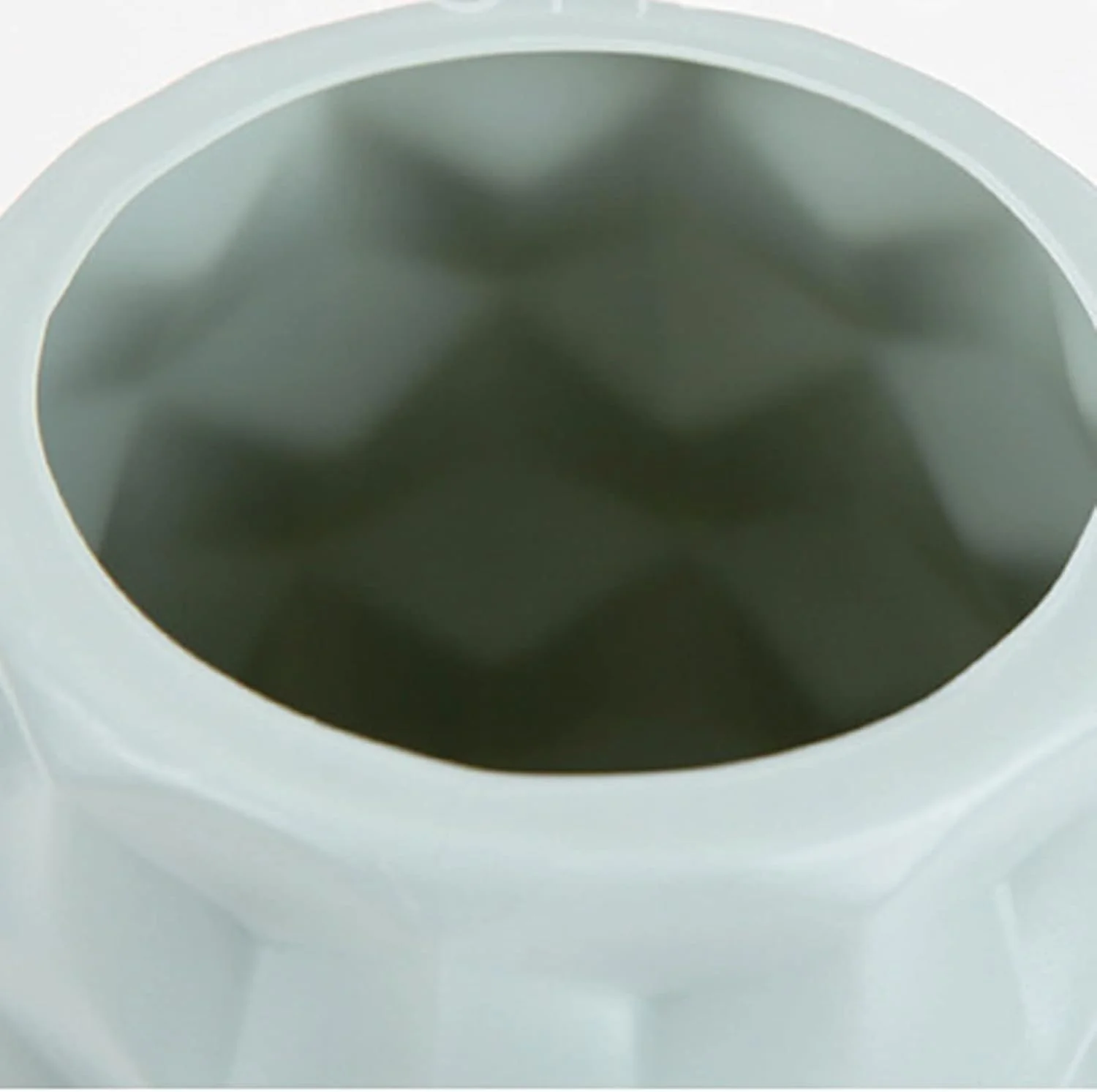 Large Nordic Plastic Flower Vase (SA2510-102) - Image 6
