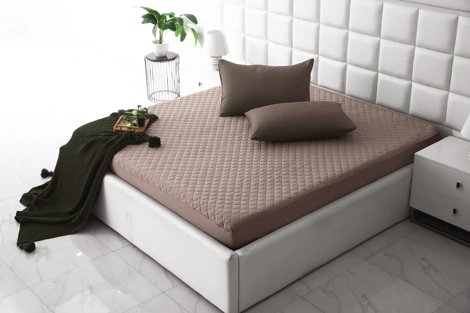Quilted Waterproof Mattress Protector-Mouve