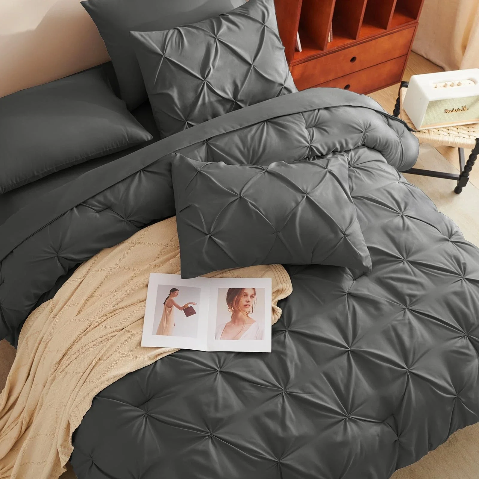 Solid Pintuck Duvet Cover Set-Grey - Image 7