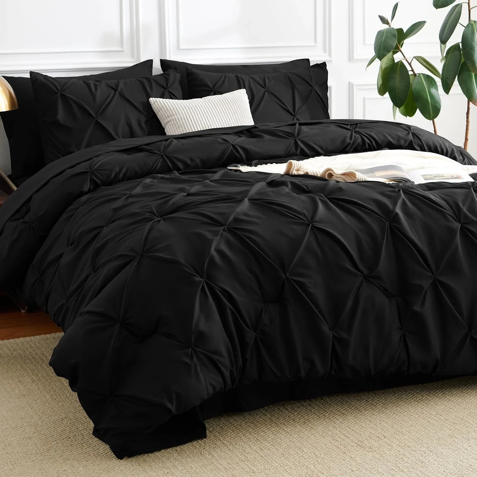 Solid Pintuck Duvet Cover Set-Black
