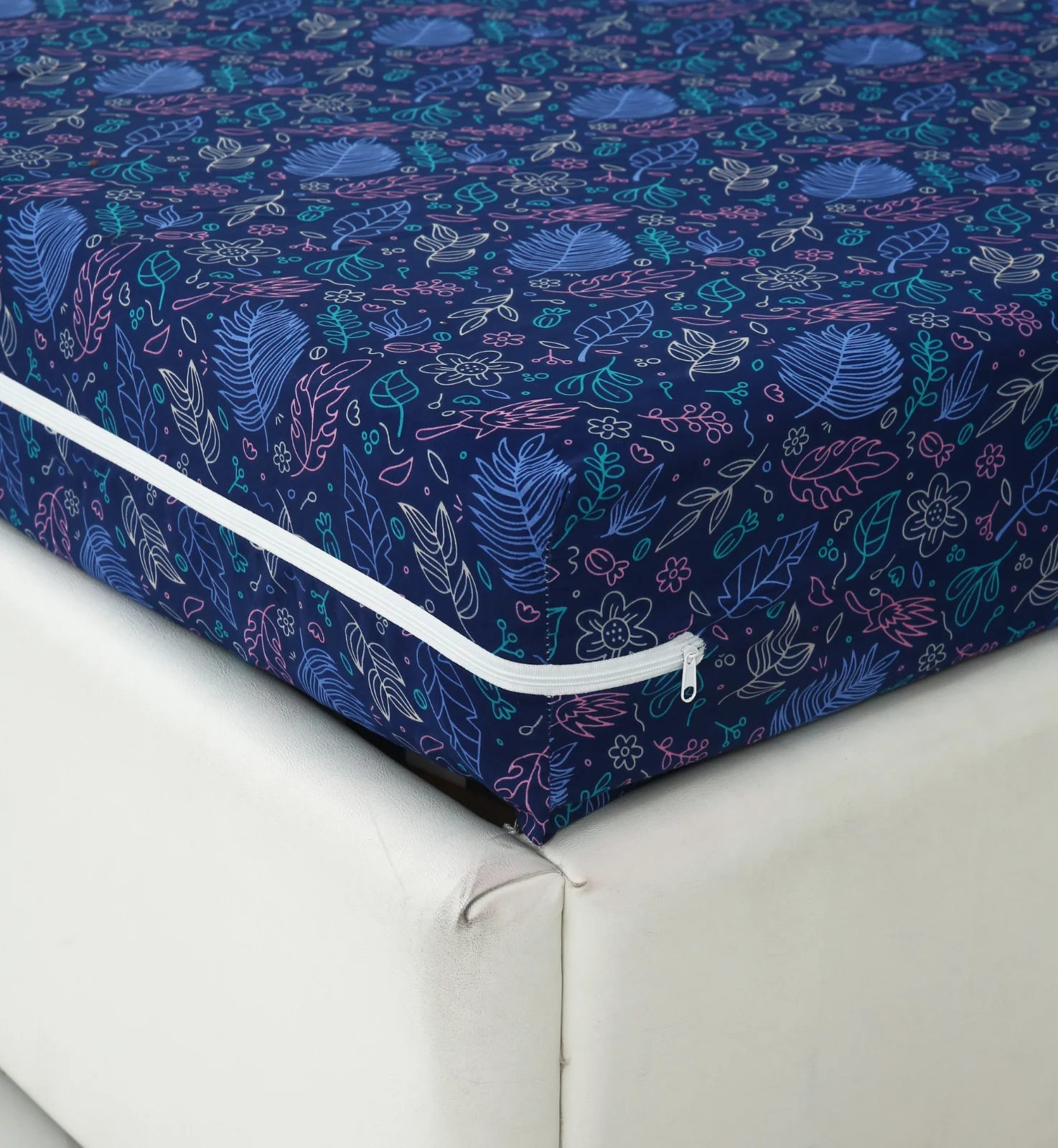 Zipper Mattress Cover Printed-Blue Lilly - Image 12