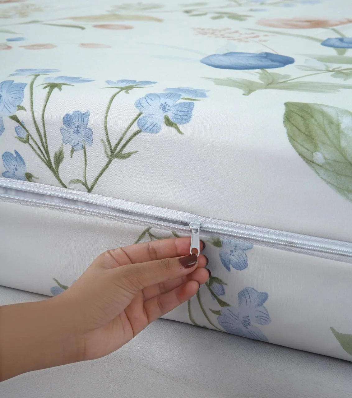 Zipper Mattress Cover Printed-Water Lilly - Image 2