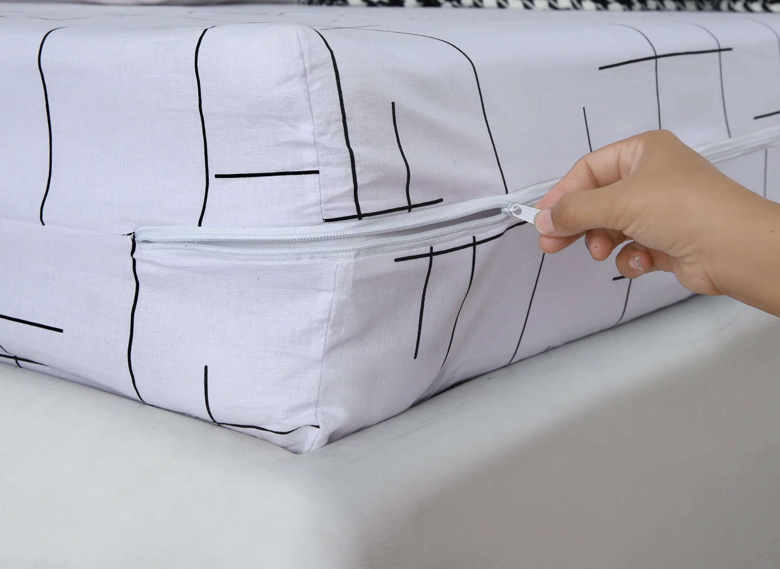 Zipper Mattress Cover Printed-White Check - Image 7